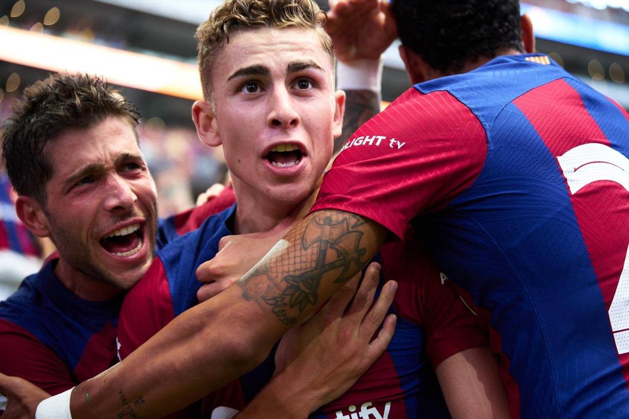 Pero sin duda, uno de los que destacó fue el joven Fermín López, quien se despachó con un golazo y una asistencia ante el Real Madrid.