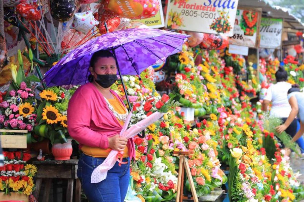 Estos populares comerciantes se prepararan para el Día del Amor y la Amistad con una gran variedad de diseños que fascinan a las damas. 