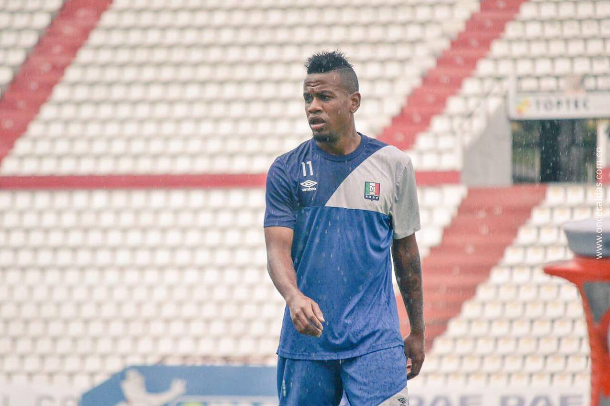El centrocampista colombiano Jerry Ortíz es nuevo jugador del Marathón.