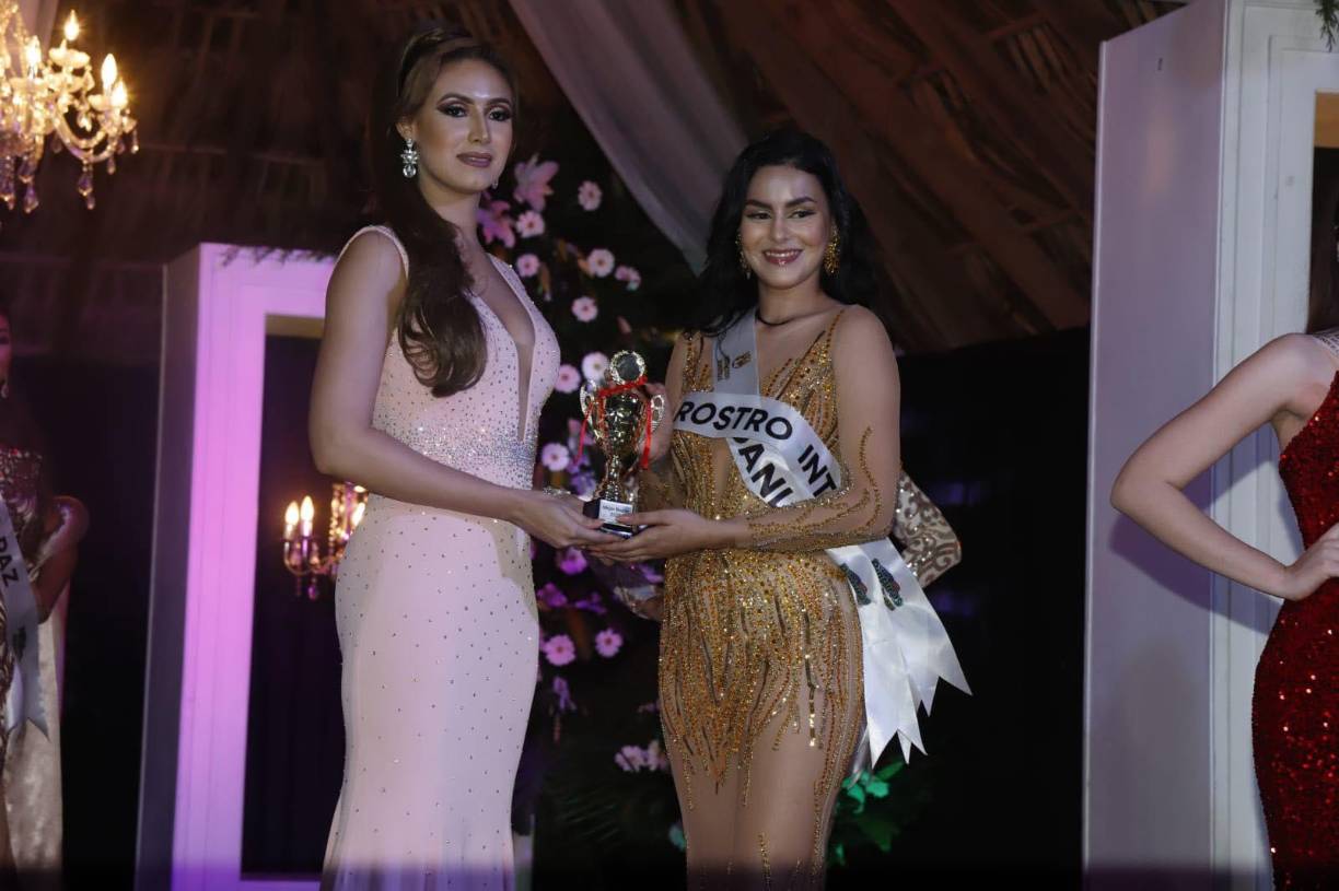 El premio de Señorita Rostro Internacional fue para la representante de Danlí.