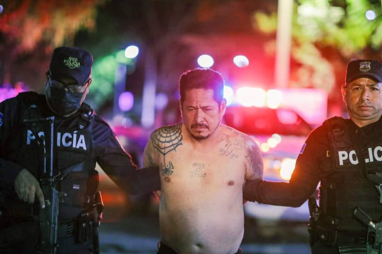 Según las autoridades salvadoreña, “Melao” era el encargado de la venta de drogas y otros ilícitos, con los que se financiaban armas para asesinar a inocentes, en la residencial Altavista.