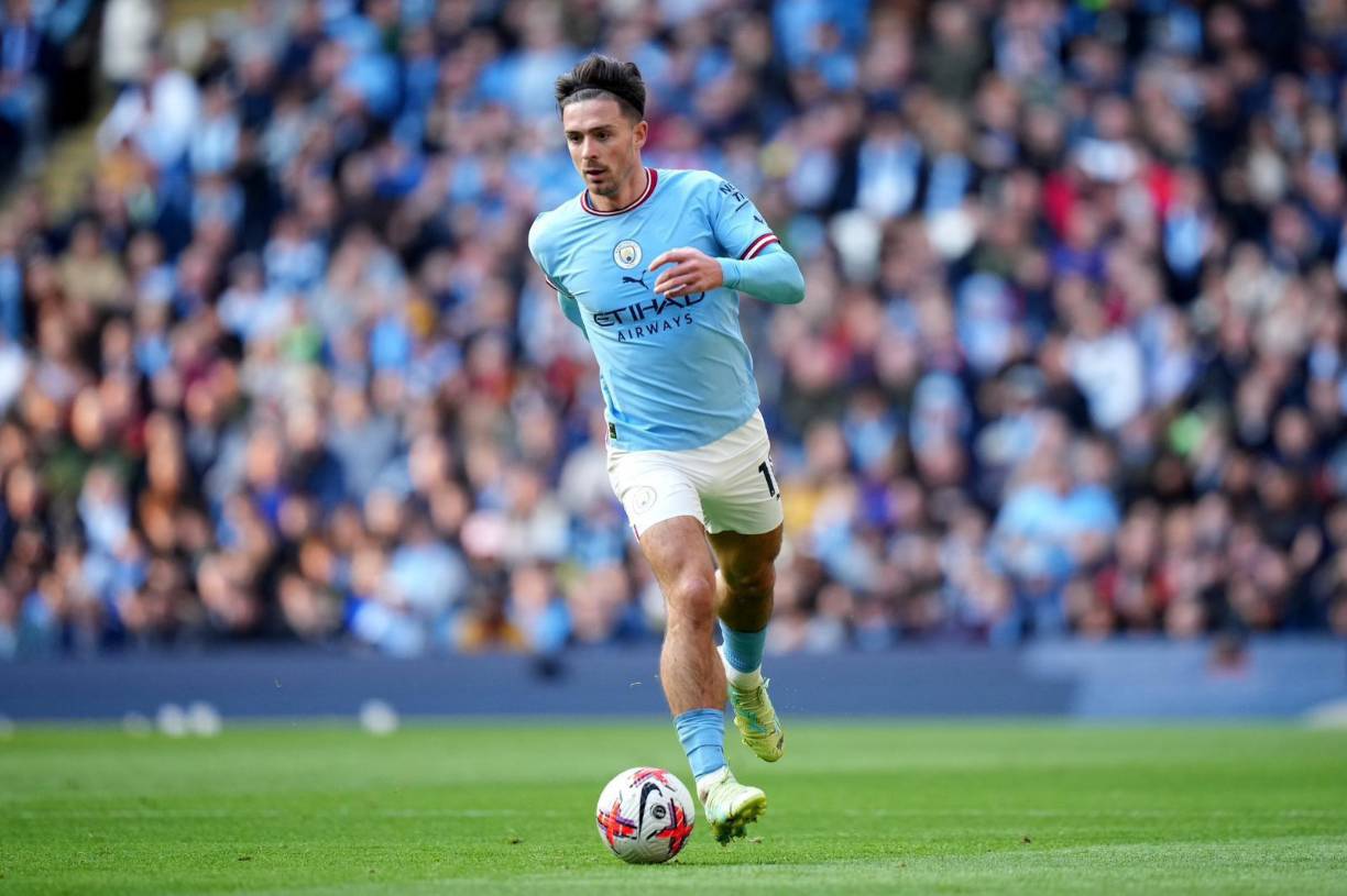 Extremo izquierdo: Jack Grealish.