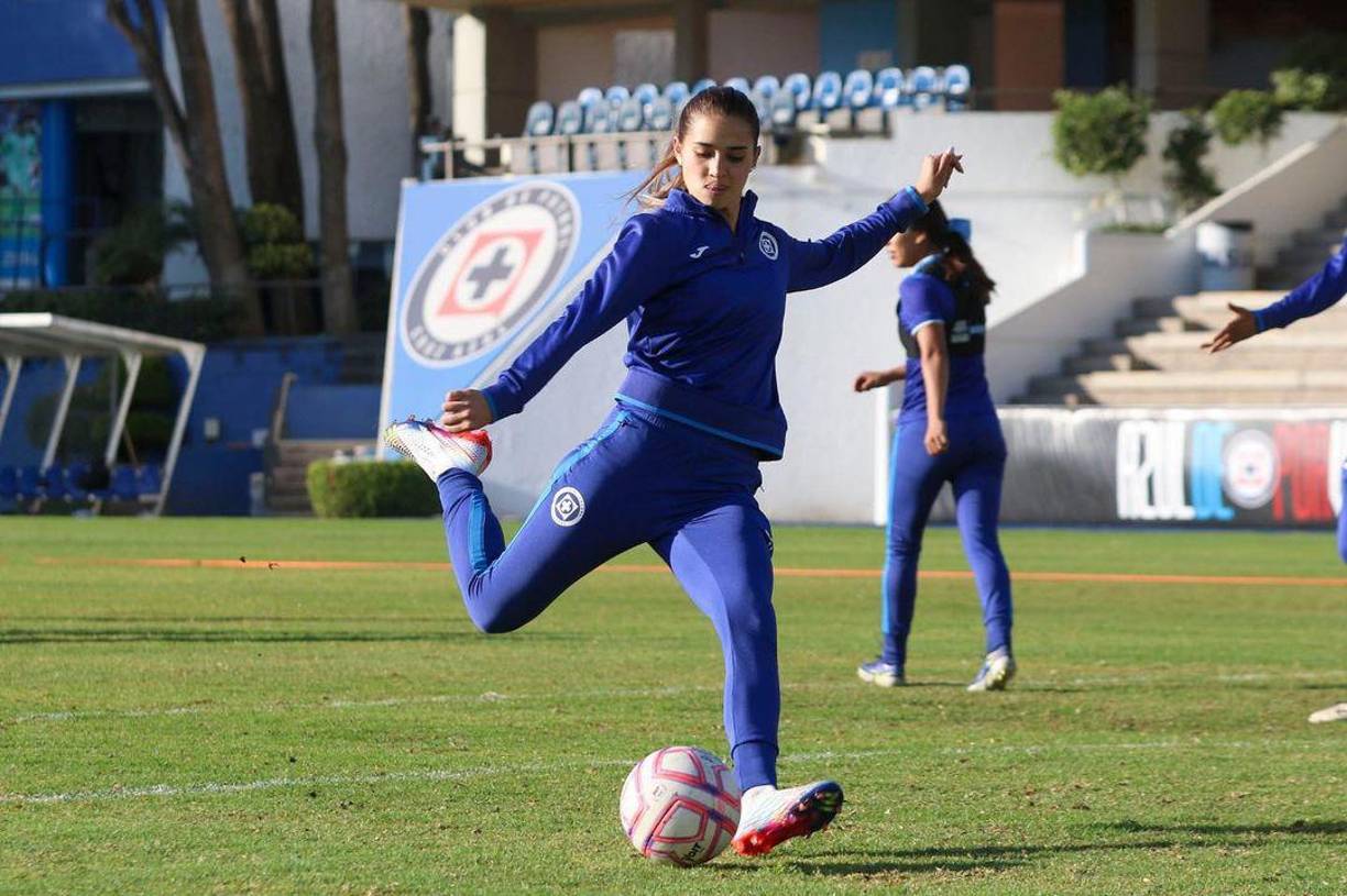 Cuando fue a intentar interponer la denuncia sin apoyo del León, se topó con la impunidad que reina en México, que provoca más de 10 feminicidios al día y miles de agresiones a mujeres que se quedan sin castigo.