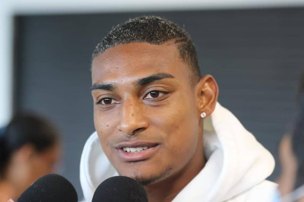 Joseph Rosales: Al parecer el jugador del Minnesota United de la MLS estaría en el centro del campo.