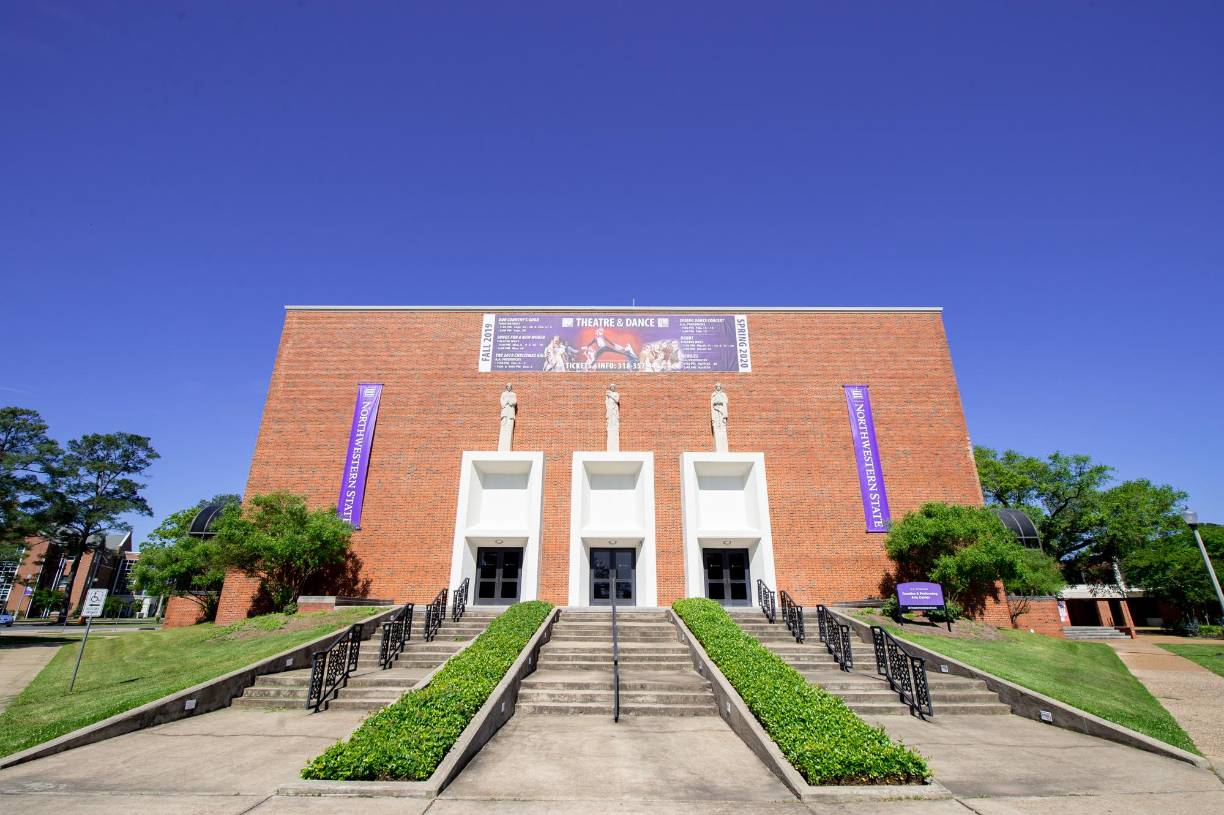 Estos dignos representantes del talento catracho, se sometieron a un riguroso proceso de admisión en la Northwestern State University of Lousiana, donde fueron evaluados con base en su talento, rendimiento académico, dominio del idioma inglés y conocimiento matemático.