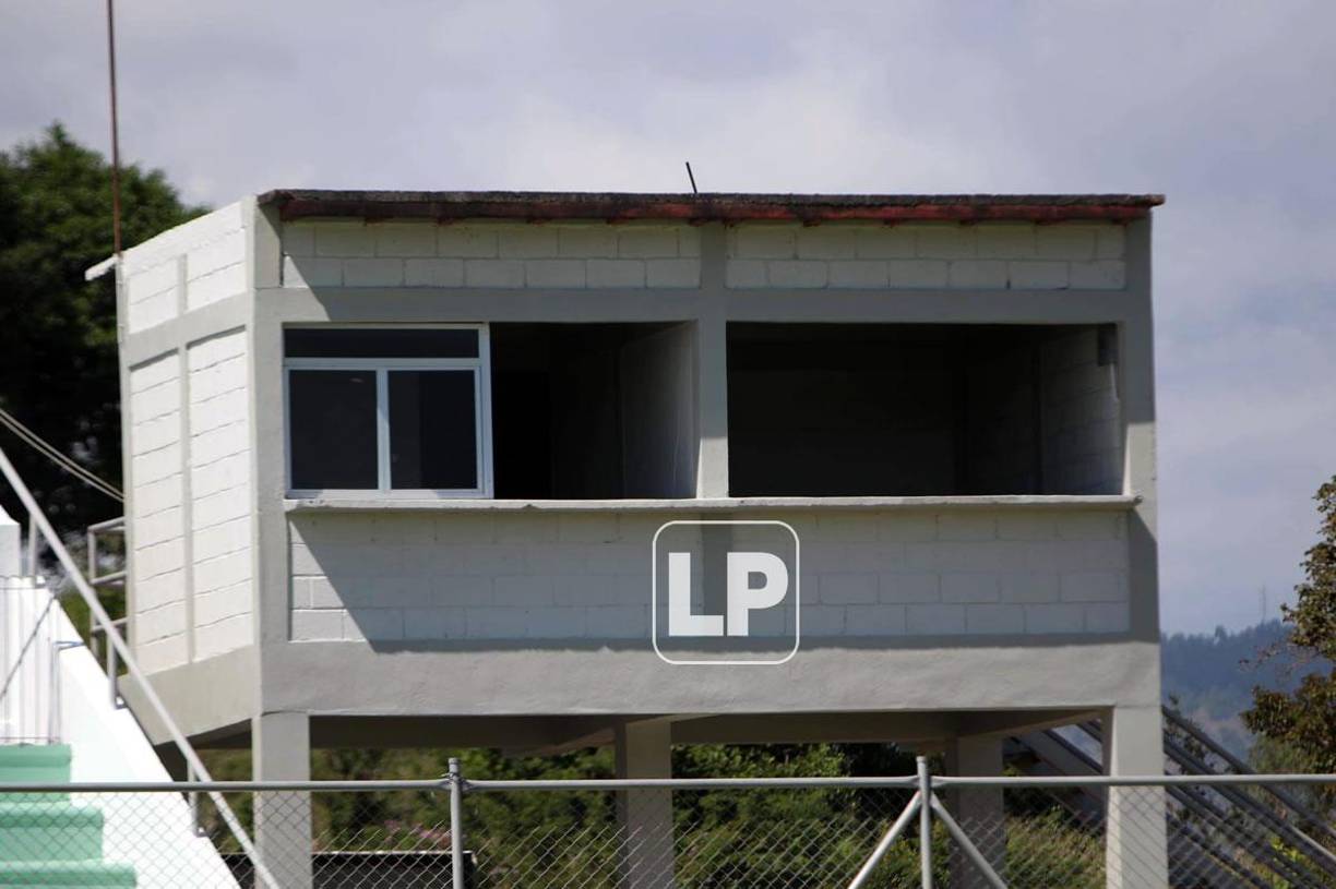 Todo está quedando listo para que el estadio Carlos Miranda vuelve a recibir fútbol profesional.