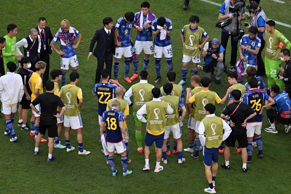 Júbilo en Costa Rica e increíble acción de japoneses tras caer