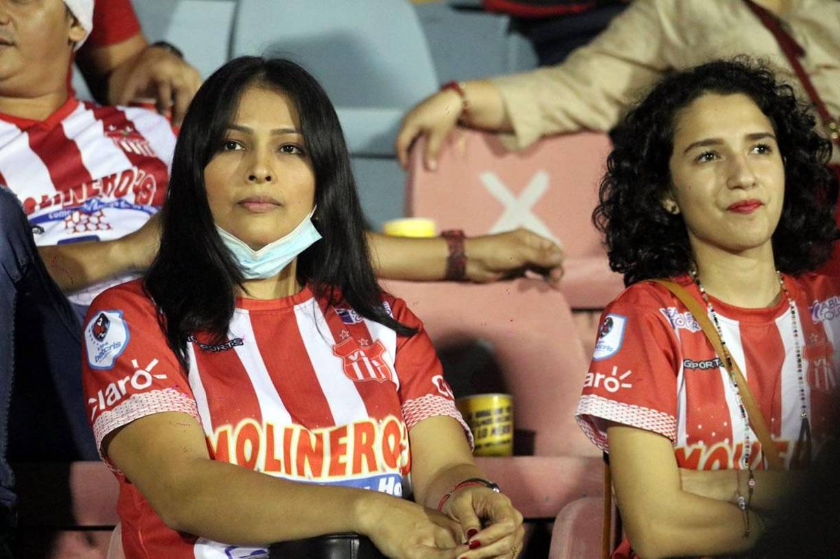 Las ceibeñas disfrutaron del partido, su equipo ganó, pero no le ajustó para avanzar a la final.