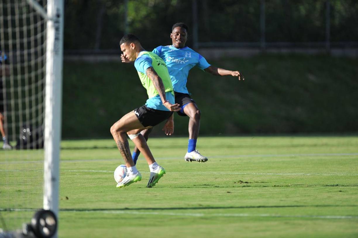 Kervin Arriaga busca ganarse un puesto en el mediocampo estelar de la Bicolor.