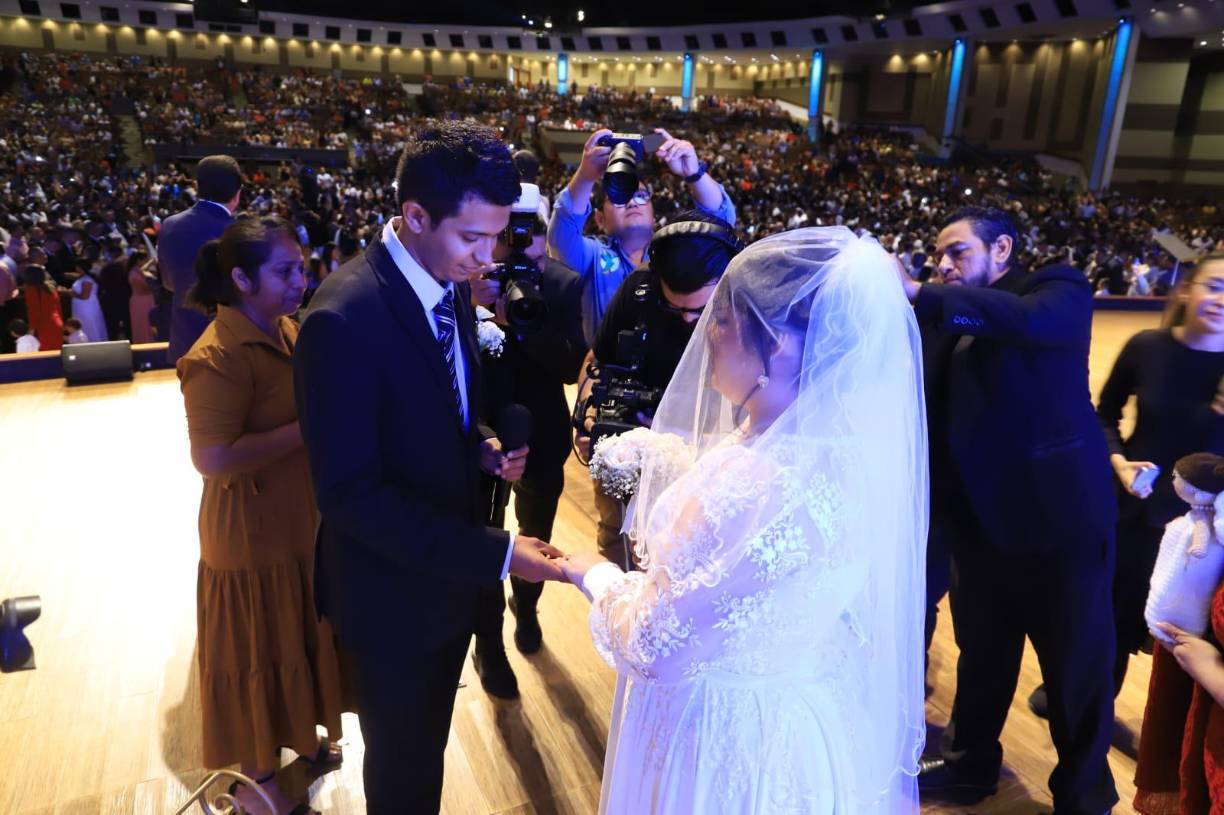 Bodas de Caná: las imágenes que dejó el solemne evento en SPS