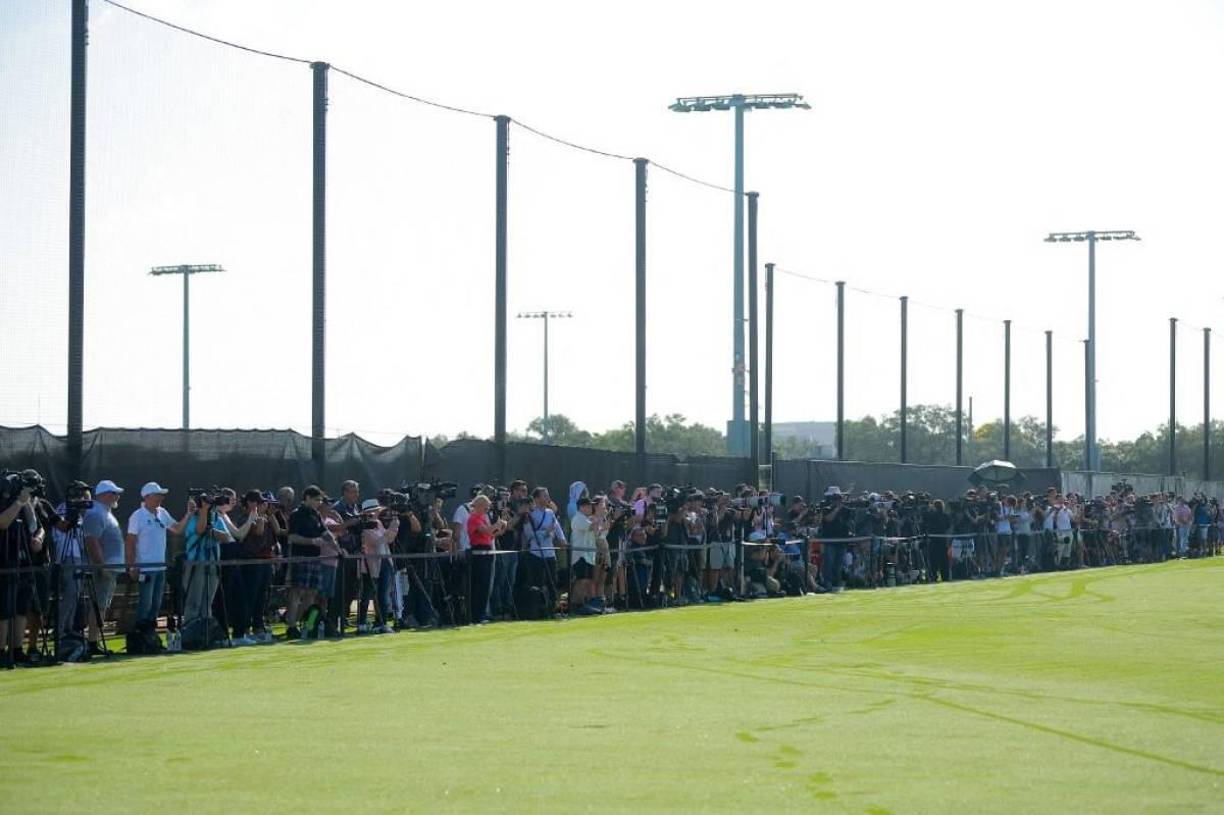 El entrenamiento del Inter Miami fue cubierto por varios periodistas debido a la llegada de Lionel Messi.