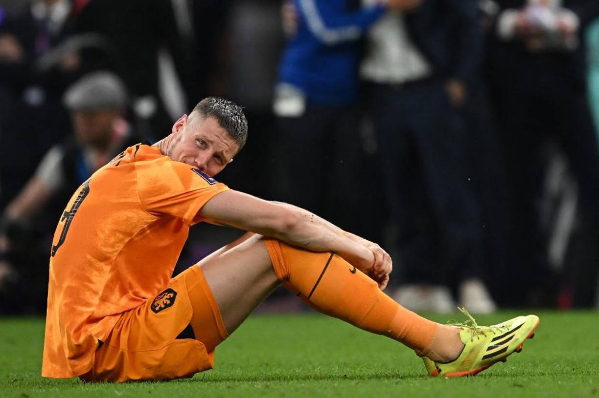 Los jugadores de Países Bajos quedaron destrozados tras caer en penales.