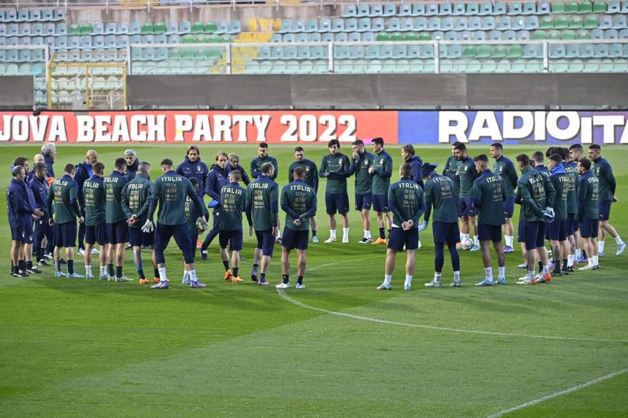 Además, Gabriele Gravina, Presidente de la Federación Italiana de Fútbol, ha insistido en una reestructuración del Calcio.