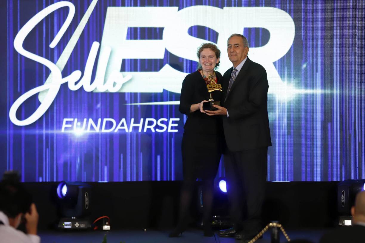 Entregan el “Sello Fundahrse” a 71 empresas