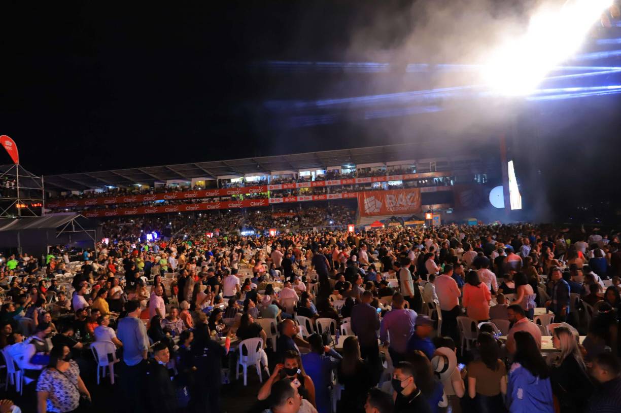 Solís demostró por qué sigue siendo uno de los artistas favoritos del público.