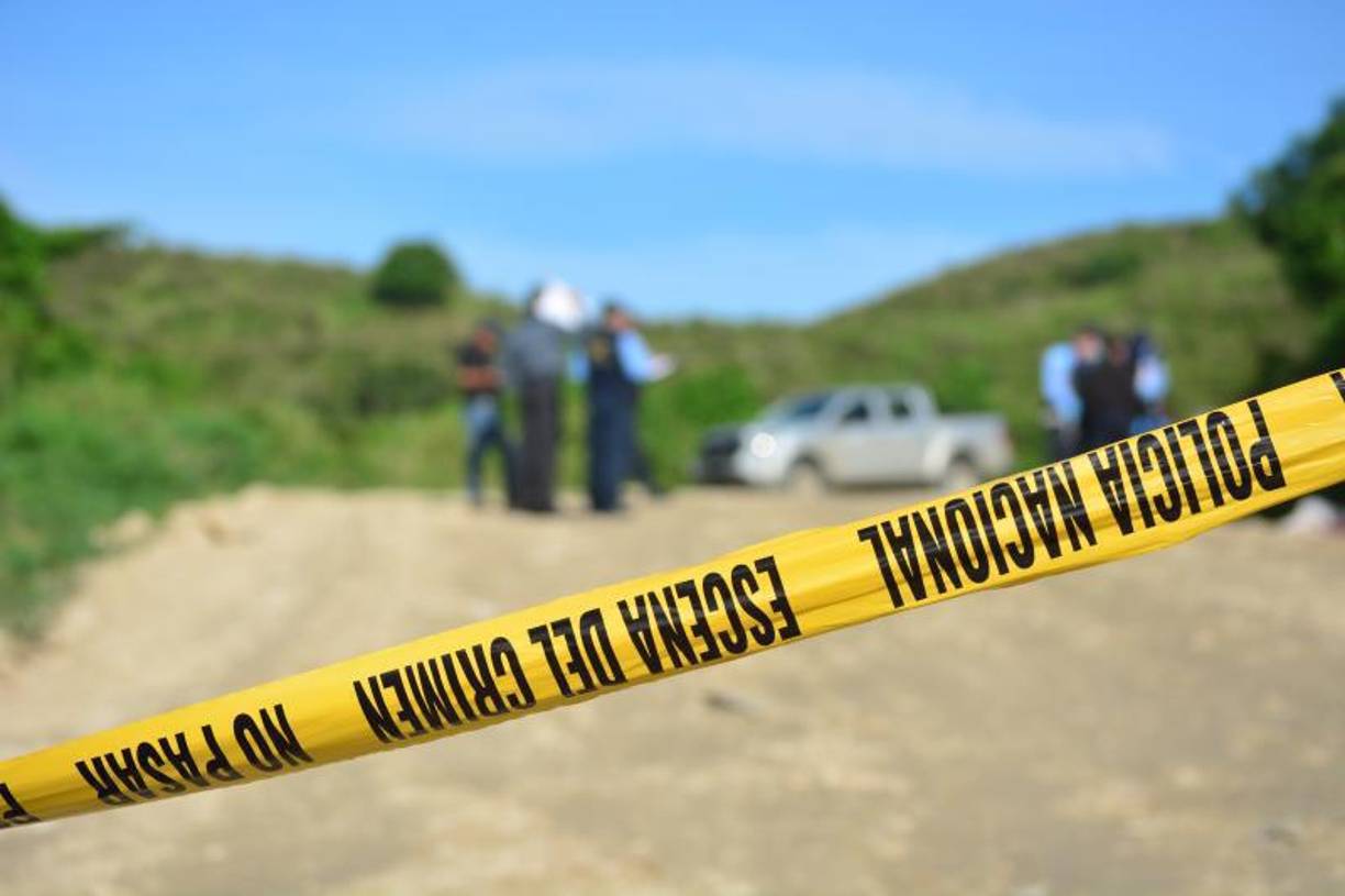 De acuerdo a organizaciones defensoras de los derechos de las mujeres, de los 270 femicidios registrados el año pasado, el 60.2% de las mujeres murieron por arma de fuego, un 55.5% de los casos se registraron en espacios públicos y el 42.1% en sus viviendas.