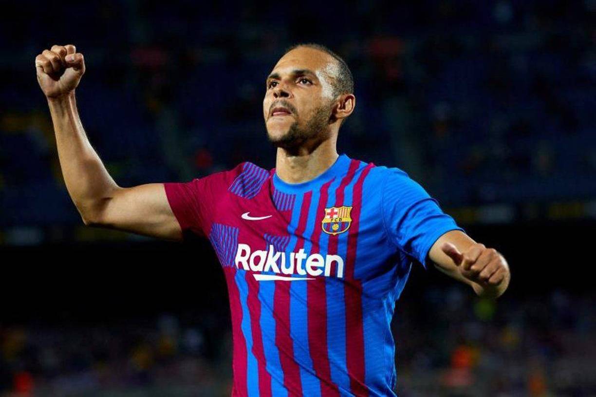 Martin Braithwaite,: El delantero danés no entra en los planes de Xavi y es un hecho que saldrá del Barcelona.