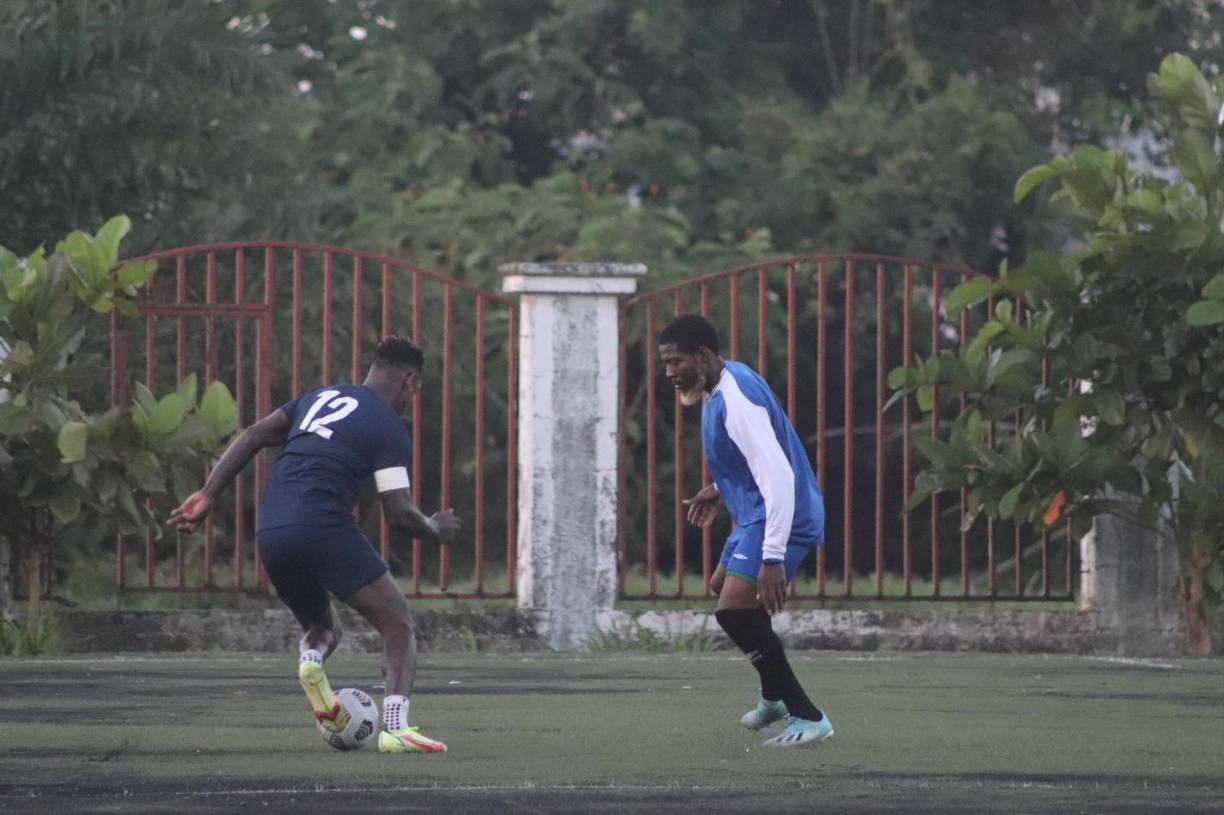 Durante el tiempo reglamentario el encuentro quedó 1-1 con anotaciones de Marlon Ramírez y Romell Quioto. Sin embargo, el juego se definió en tanda de penales con los amigos del “Romántico” como triunfadores.