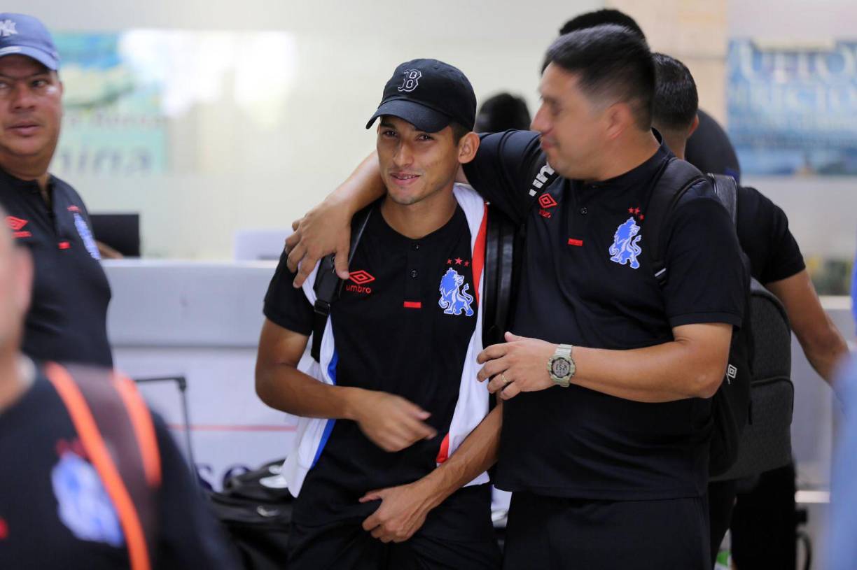 Y expresó: “Viajamos con mucha ilusión, sabemos que estamos todavía en la pelea, queremos ganar este partido con toda responsabilidad”.