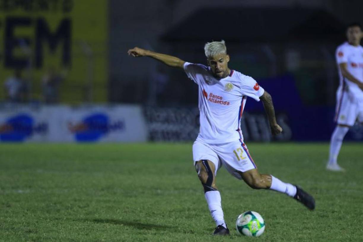 Defensa: Gabriel Araújo sería uno de los titulares ante Motagua.