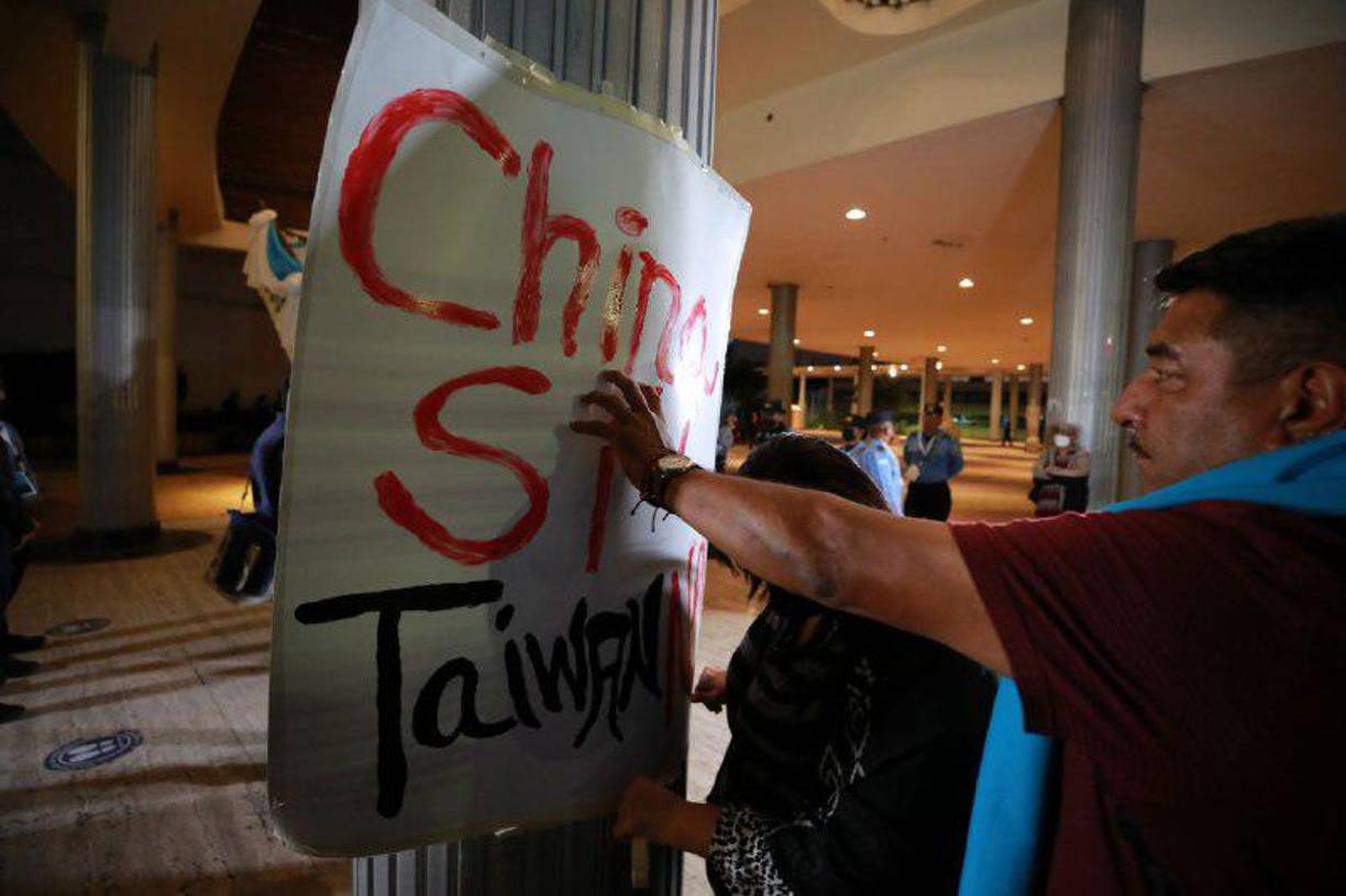 Las bancadas principales del Congreso Nacional aún no informan sobre consensos para alcanzar acuerdos de cara a la elección.