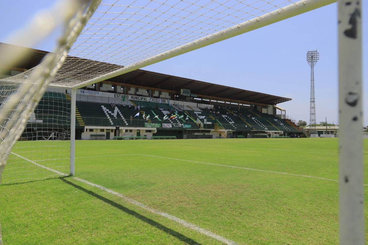 El Estadio Excélsior de Puerto Cortés es el escenario en donde se conocerá al rival del Juticalpa FC en la finalísima para buscar ascender a Primera División del fútbol hondureño.