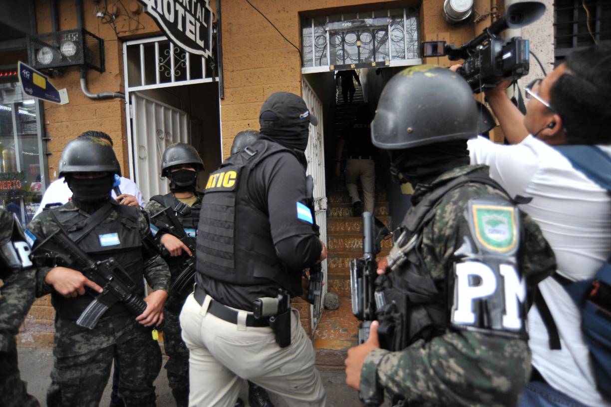 Así luce Rocío Tábora al ser trasladada a los juzgados