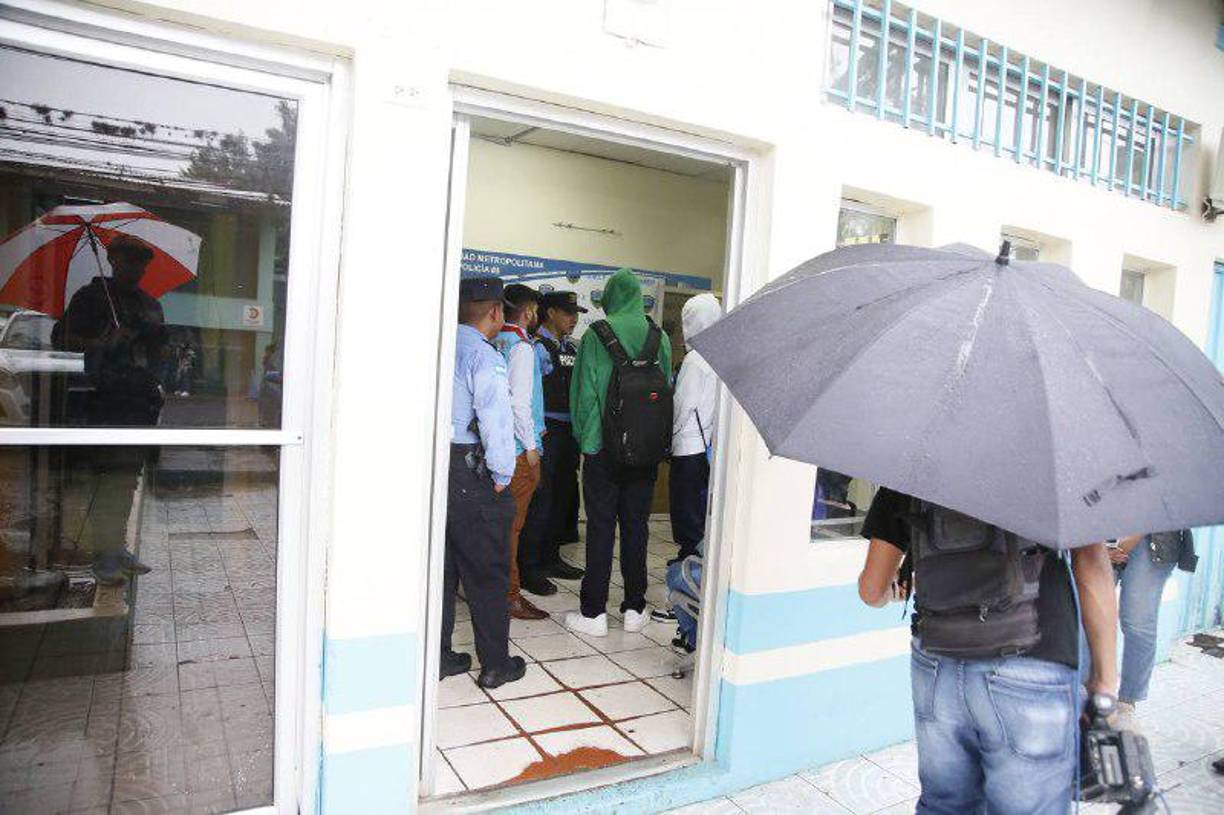 Dan último adiós a estudiante del Instituto Jesús Milla Selva