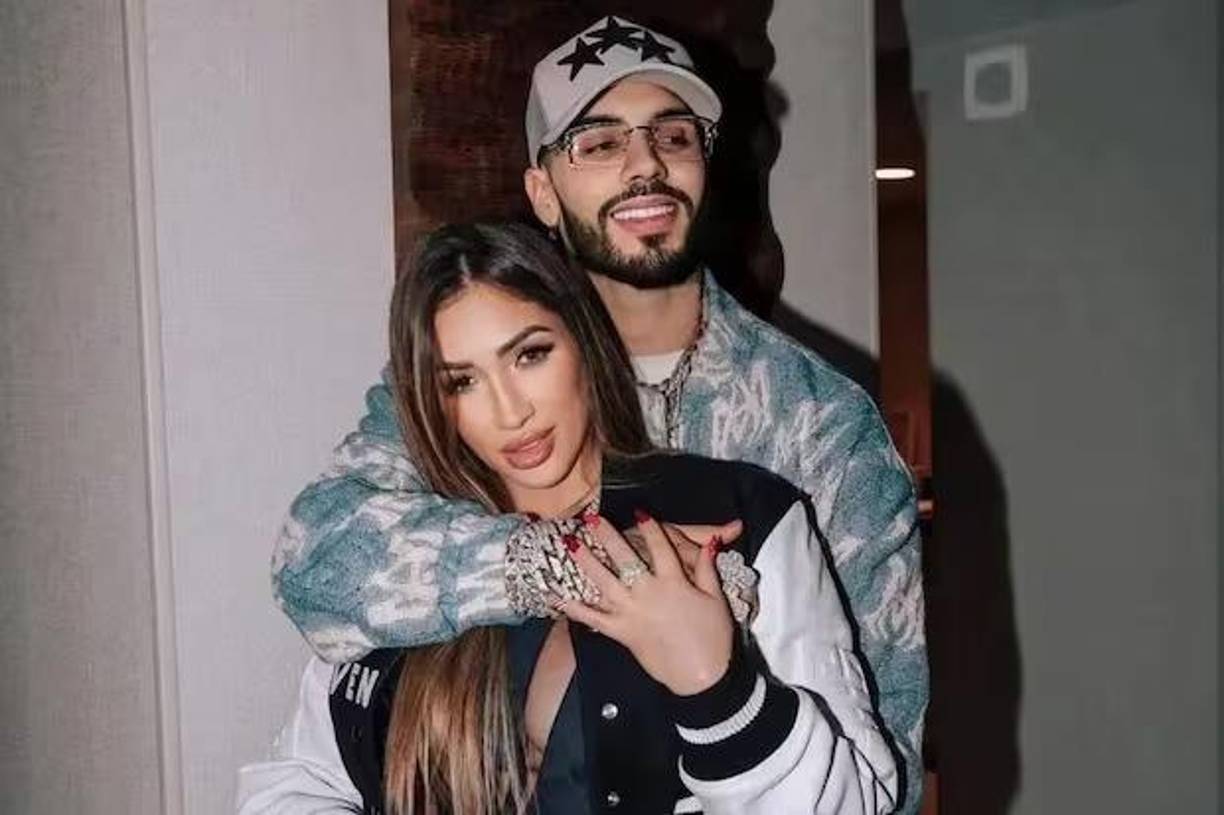 Los comentarios del ‘La Maravilla’ se suman al hecho de que, en Instagram, Anuel ya no sigue a su mujer, aunque ella sí lo sigue a él y continúa colgando fotografías juntos. No obstante, el intérprete de “Tengo ganas de ti” insinuó que Saavedra había estado con él.
