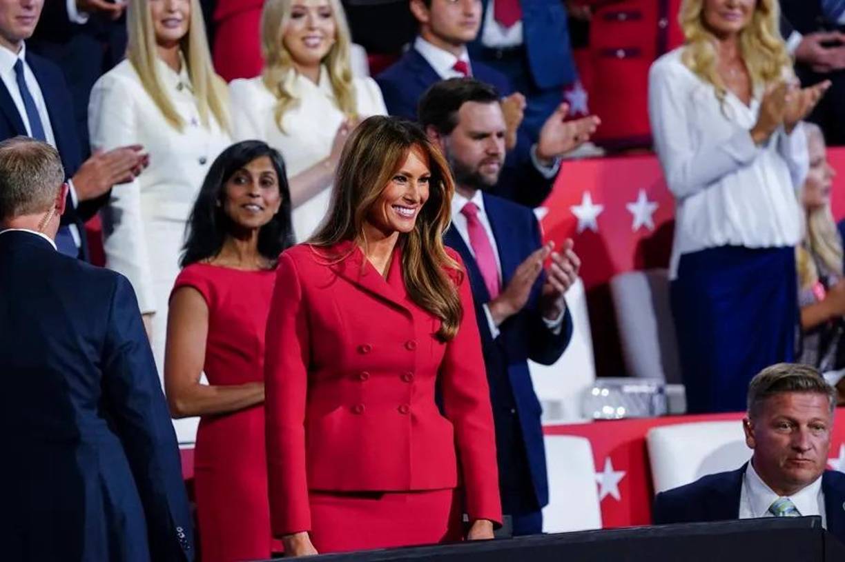 Melania Trump, la exprimera dama de Estados Unidos, se prepara para regresar a la Casa Blanca tras la contundente victoria de su esposo, Donald Trump, en las elecciones presidenciales del pasado 5 de noviembre.