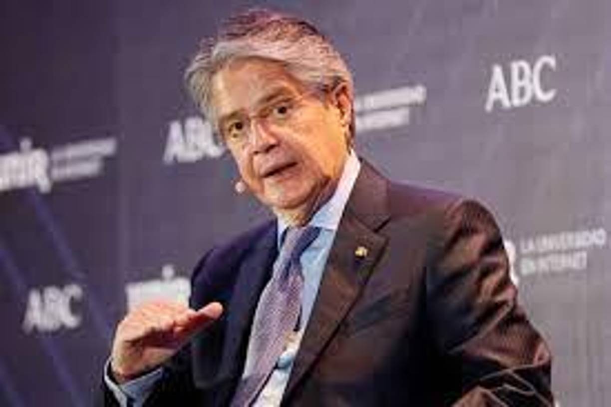 10. Guillermo Lasso, presidente de Ecuador: 31% de aprobación. 