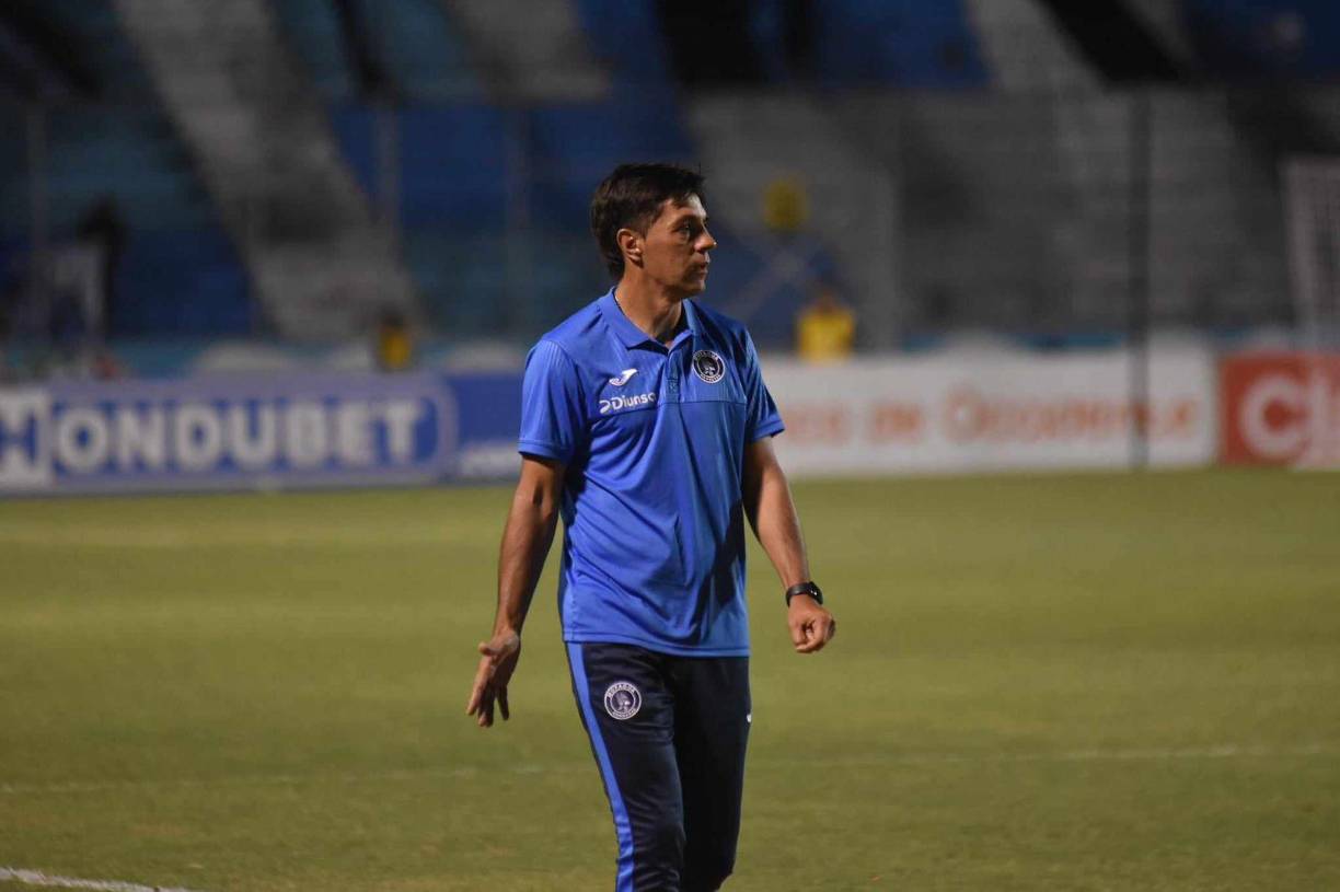 Este fue el debut de César Vigevani en el Estadio Nacional Chelato Uclés. Su primer partido fue ante el Olancho FC, al cual derrotó por la mínima. 