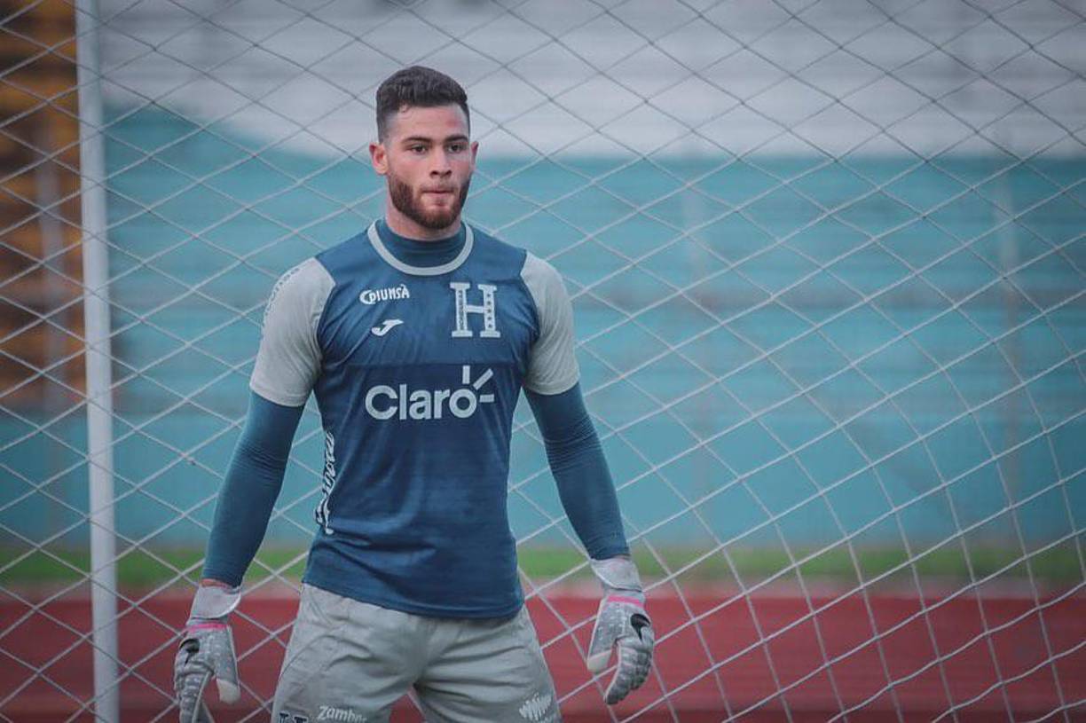 En dichos encuentros, el arquero encajó seis goles: dos ante Estados Unidos, tres ante Brasil y uno ante República Dominicana.