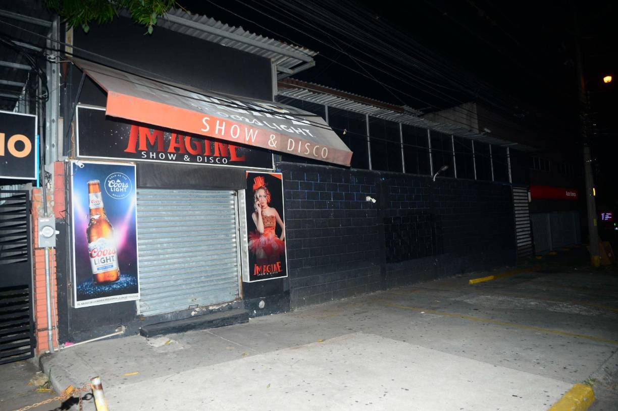 Dueños de restaurantes compartieron que han tenido que suspender parte de su personal.