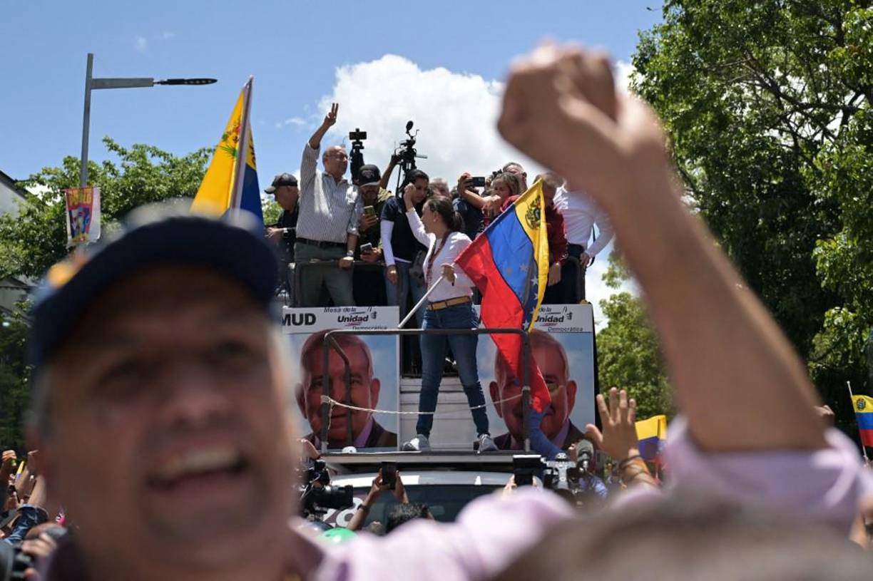 Las manifestaciones se celebraron en un ambiente de tranquilidad y sin mayor despliegue de las fuerzas de seguridad.