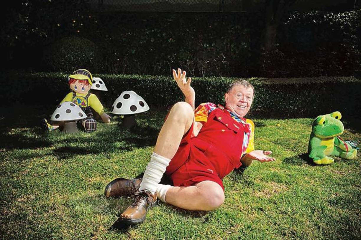 De acuerdo con la información que trascendió durante la mañana, el mexicano perdió la vida por complicaciones en su salud.