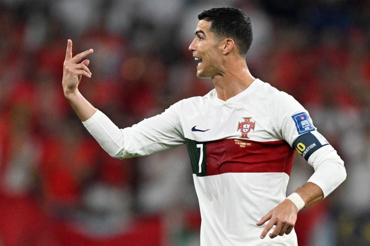 Bombazo. Según Diario AS, Cristiano Ronaldo jugará en el <b>Al Nassr </b>de A<b>rabia Saudita. El medio asegura que ambas partes ya habrían llegado a un acuerdo y su contrato será hasta el 2025.</b>