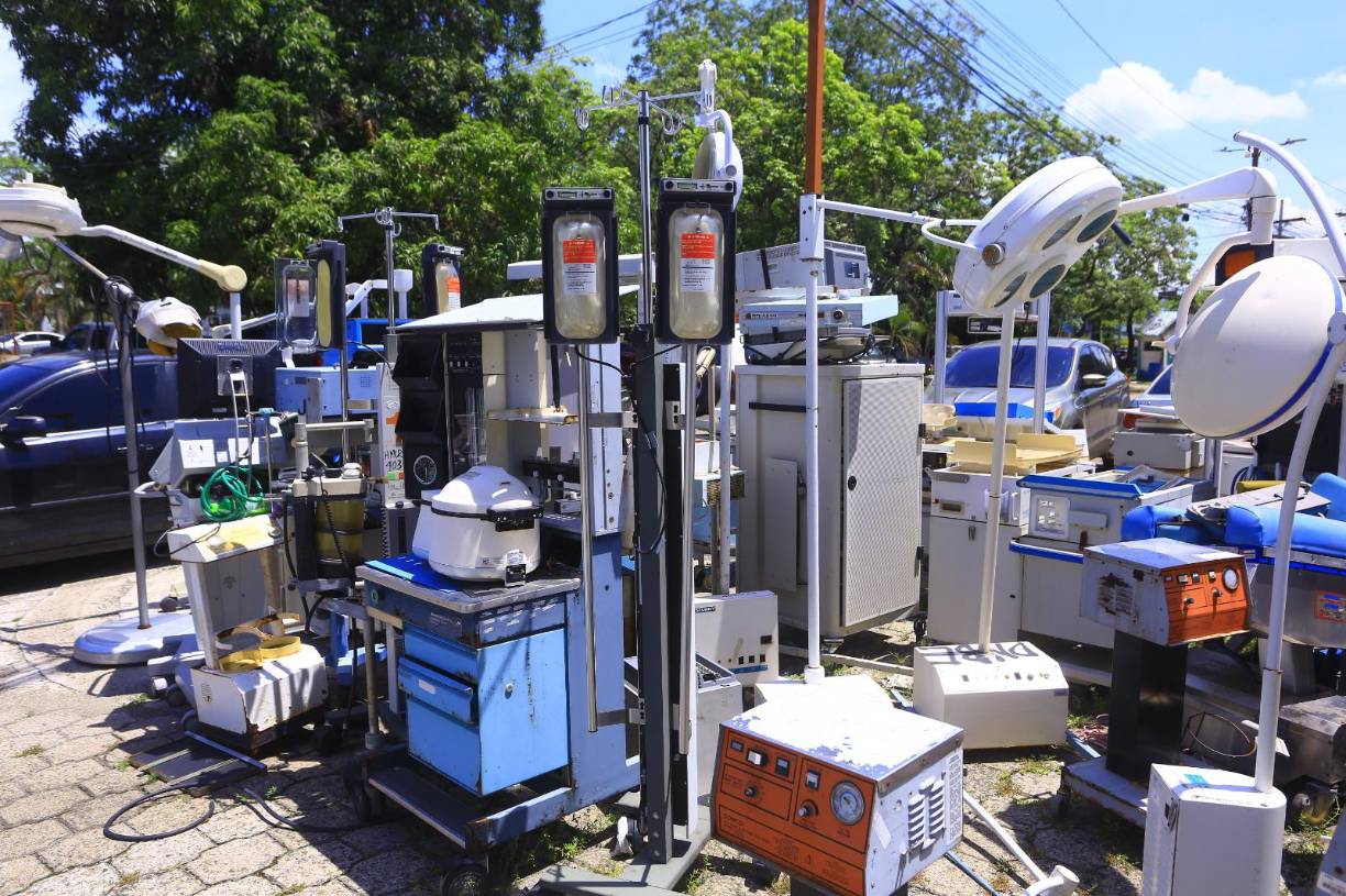 Iluminación para cirugía de quirófano y otros dispositivos.