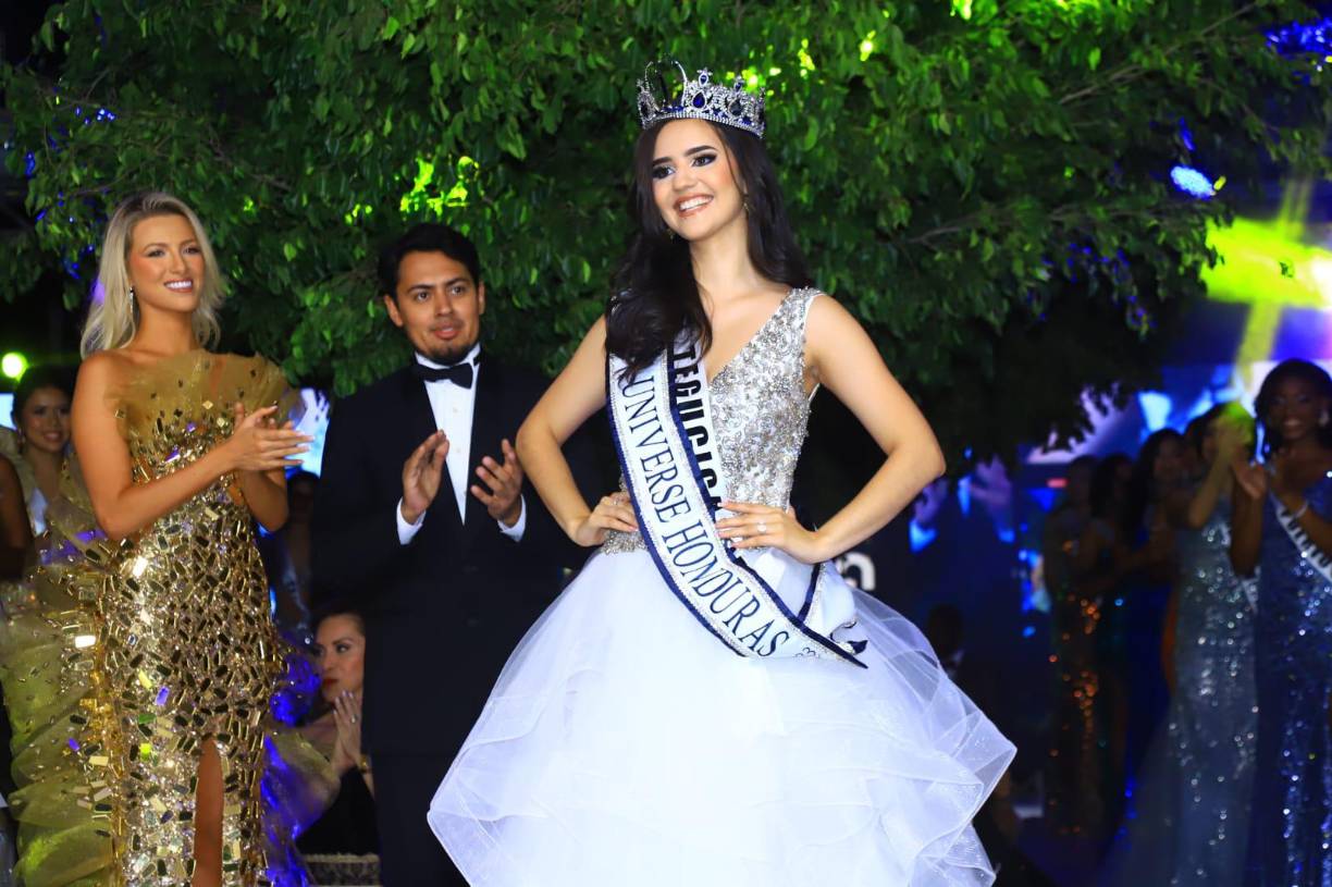 Zuheilyn Clemente es Miss Honduras Universo 2023. La joven de 23 años se ha desempeñado desde hace unos años en los medios de comunicación. 
