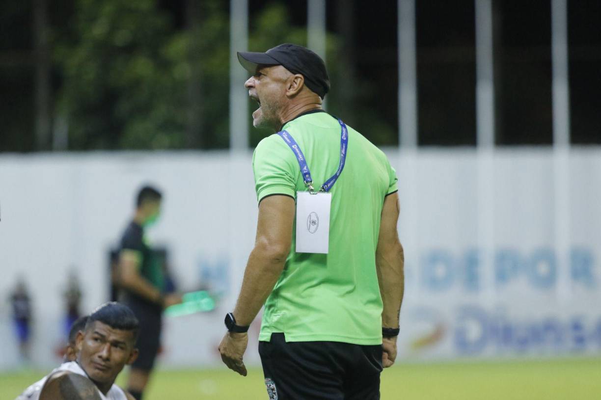 Juan Bertani lo sufrió al más no poder en el recinto sampedrano.