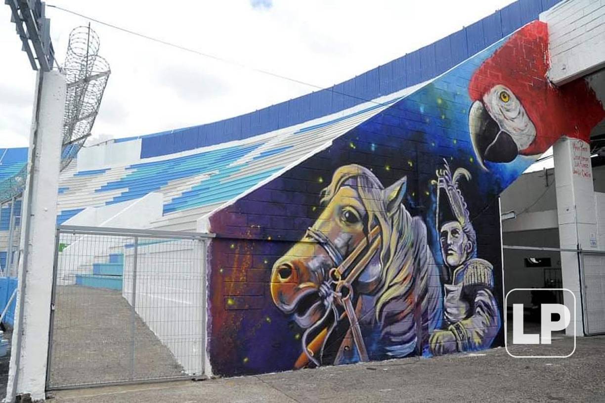 Se añadió también el toque artístico con la realización de seis murales en el interior del estadio Nacional.