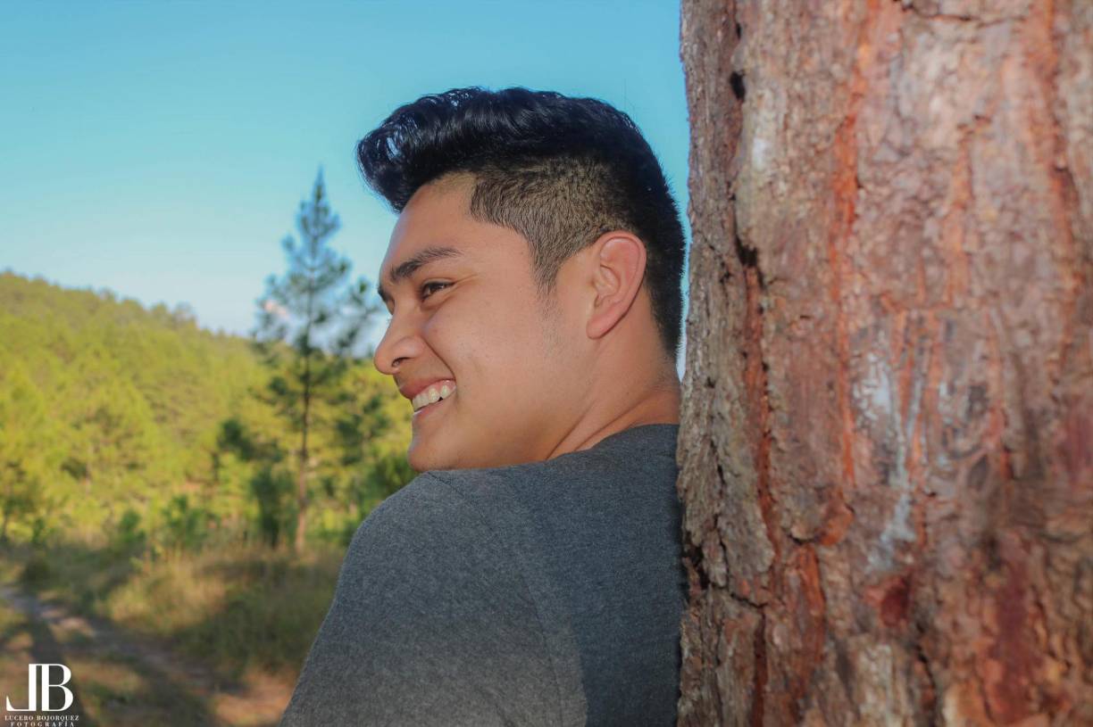 De acuerdo con personas que lo conocían, él era un amante de la fotografía, modelo y también emprendedor.