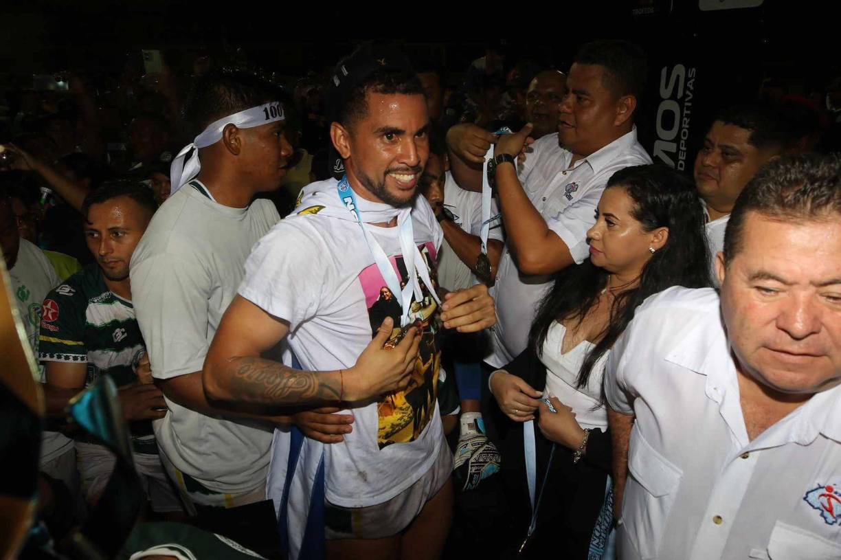 Así festejaron los jugadores del Juticalpa FC tras coronarse campeonísimos de la Liga de Ascenso de Honduras. 