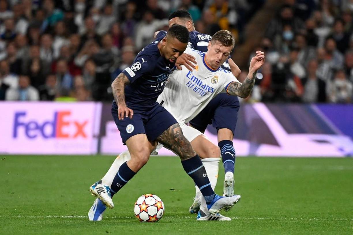 Gabriel Jesús: Está en veremos la continuidad del atacante brasileño para la próxima campaña.