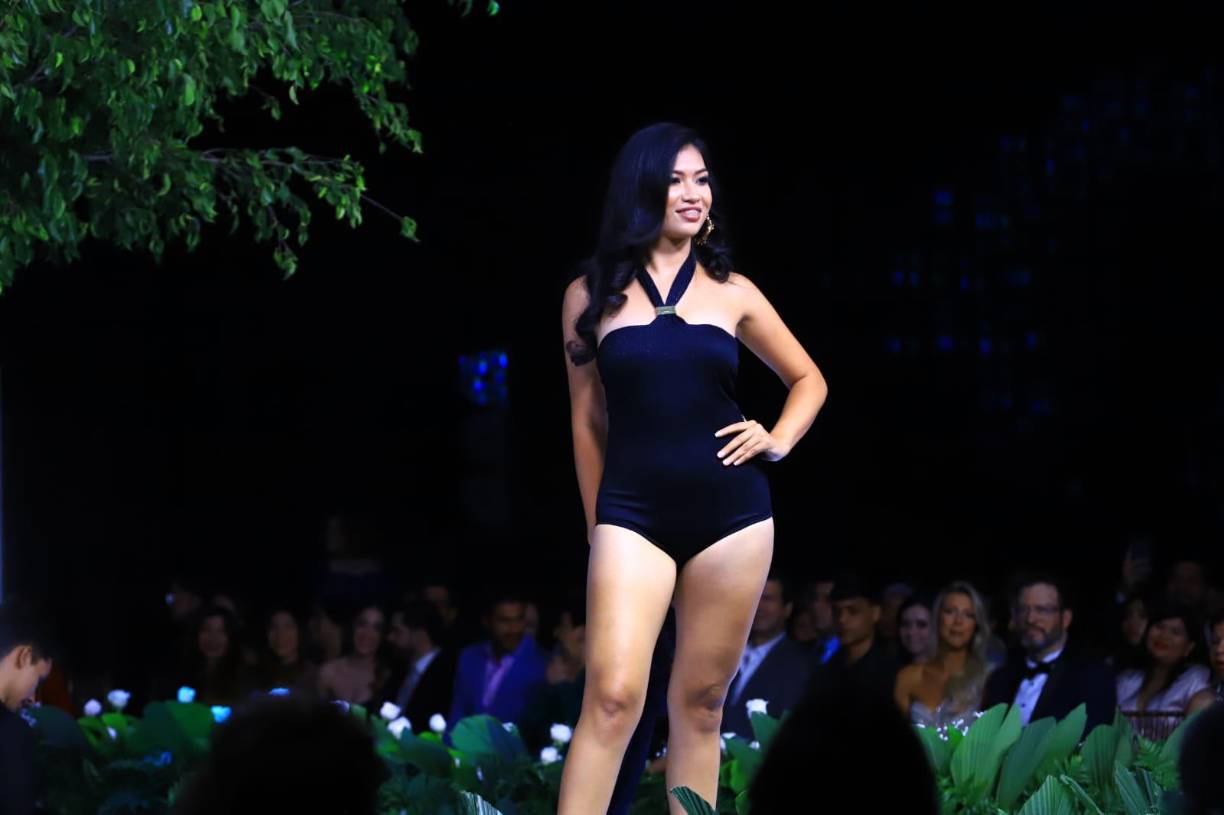 Candidatas de Miss Honduras Universo causan sensación en traje de baño