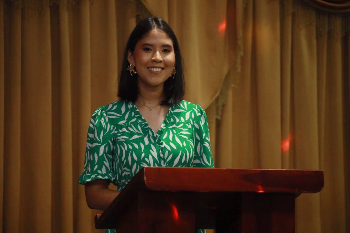  “Platense FC da a conocer a su noble afición, que la licenciada Danna Valle deja de ser presidente en esta fecha, ya que se le ha presentado una oportunidad de estudio fuera del país y no podrá continuar con las labores que venía ejerciendo”, compartió el “Tiburón” en sus redes sociales. 