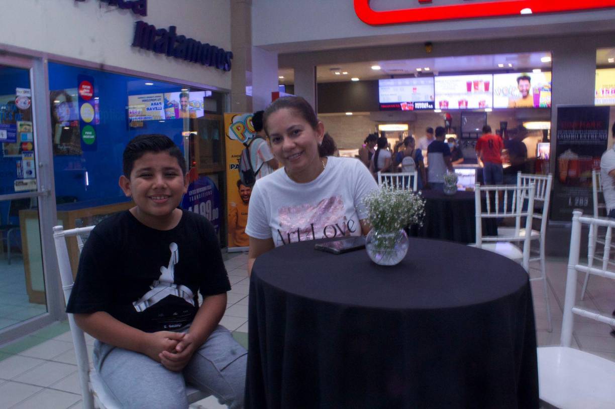 Toyota celebra cóctel con sus clientes en La Ceiba