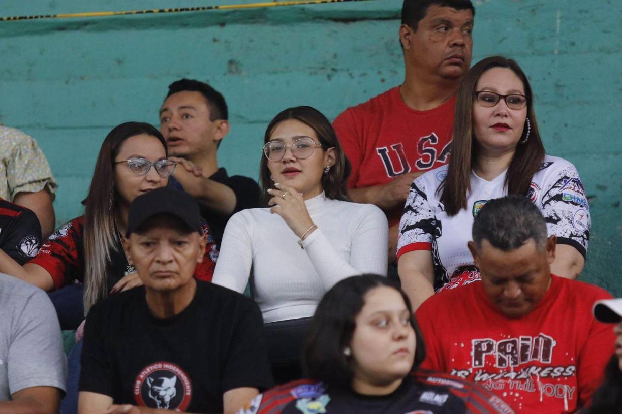 ¡Liga de Ascenso! El ambientazo para el Independiente-Platense