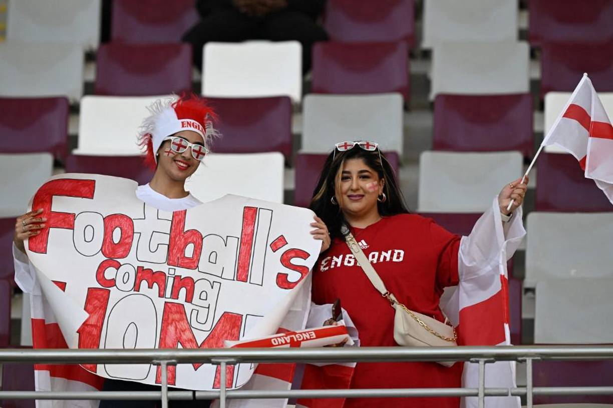 Protestas, bellas mujeres y problemas para ingresar: El ambiente del Inglaterra- Irán