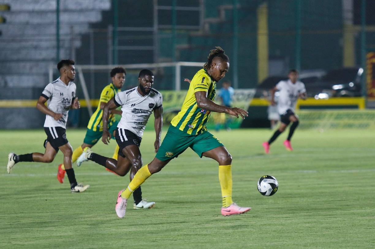 Georgie Welcome es uno de los nuevos refuerzos del Parrillas One para el torneo Apertura 2024.